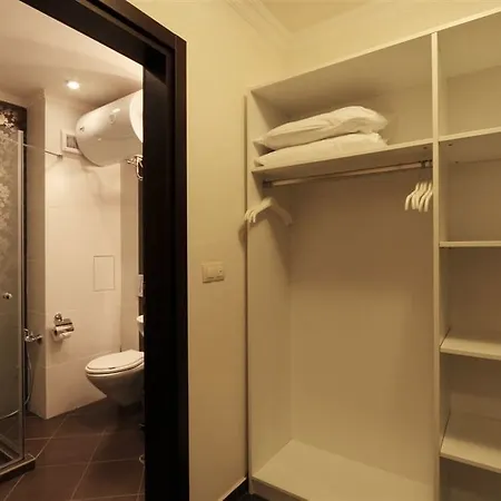 Апарт-отель Penelopa Palace & 4*