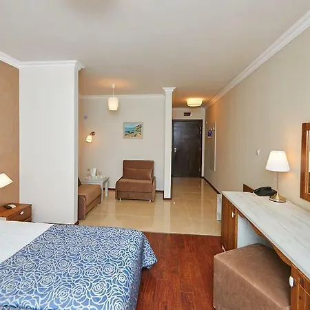 Penelopa Palace & Апарт-отель 4*