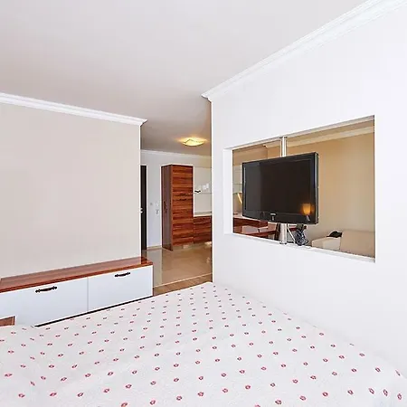 Penelopa Palace & Поморие