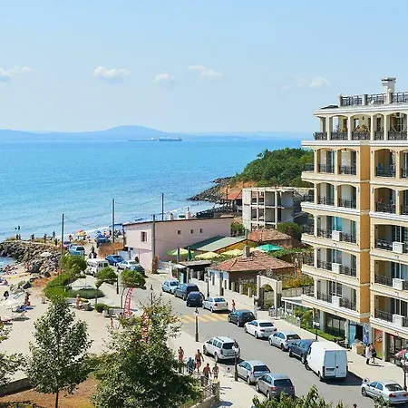 Апарт-отель Penelopa Palace & 4*