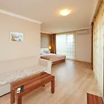 Apart-hotel Penelope Palace &