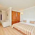 Penelope Palace & Apart-hotel Pomorie