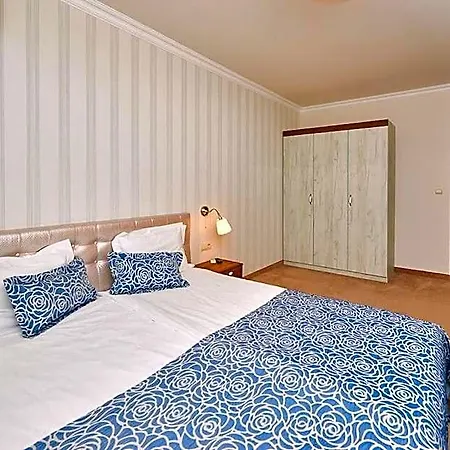 Lejlighedshotel Penelope Palace & Pomorie
