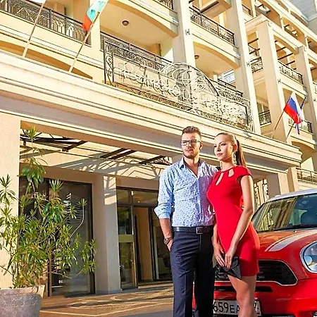 Penelope Palace & Lejlighedshotel 4*