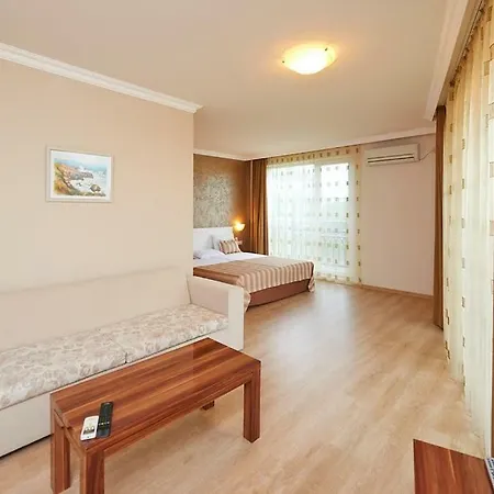 Apartahotel Penelope Palace &