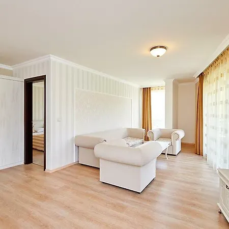 Penelope Palace & Apartahotel 4*