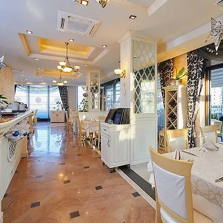 佩奈勒巴宫spa公寓式酒店 公寓式酒店 4*