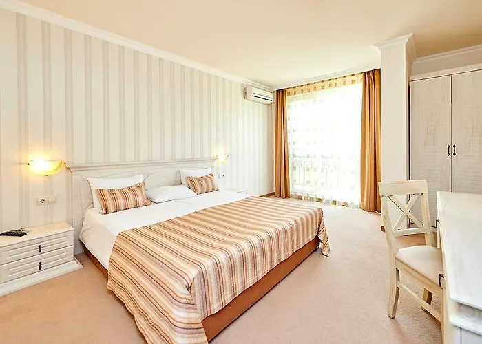 佩奈勒巴宫spa公寓式酒店 帕莫瑞